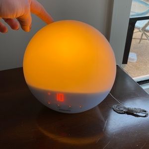 Phillips Wake-Up Light Alarm Clock Sunrise Sunset Simulation